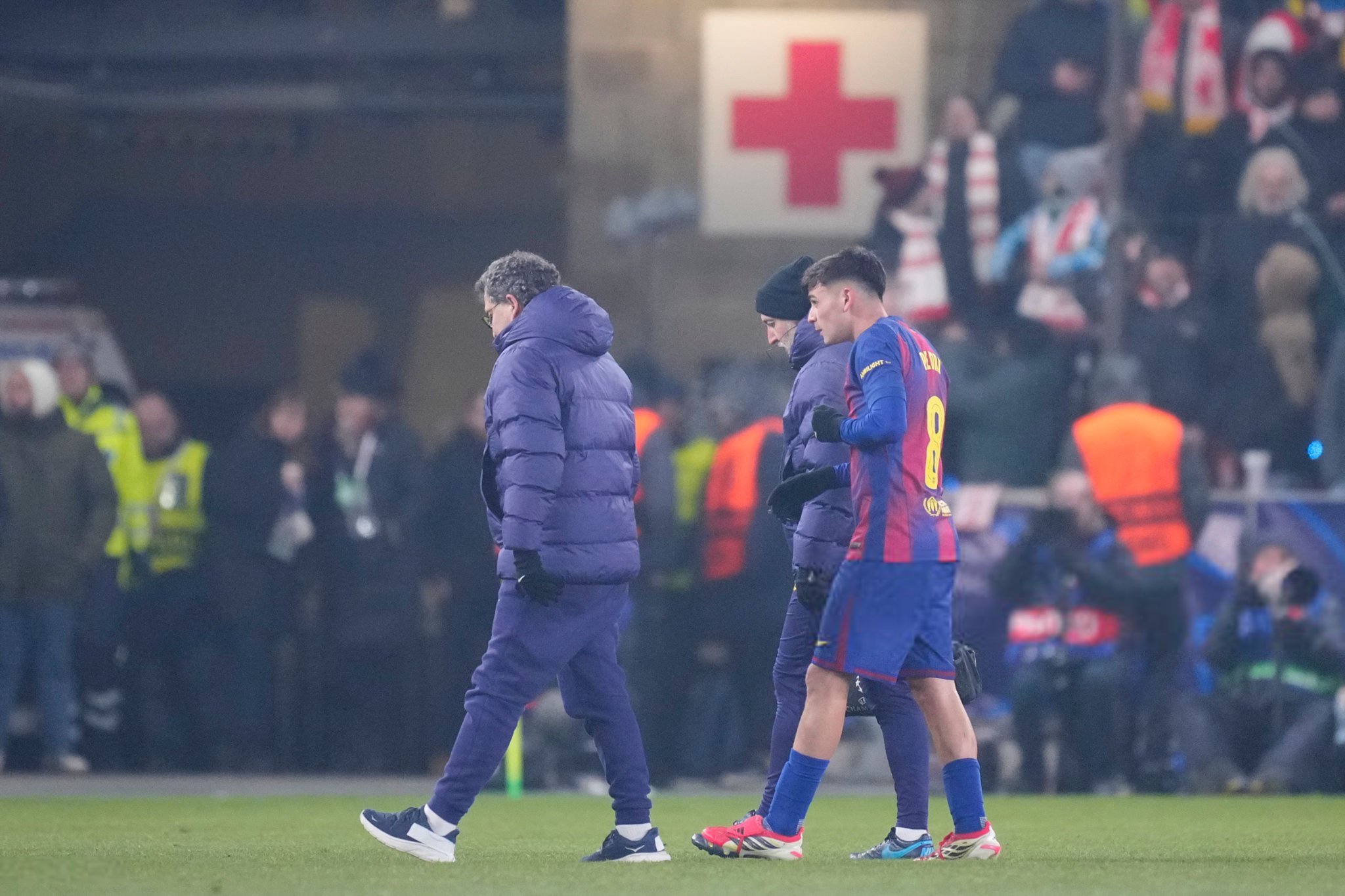 إصابة بيدري تحبط برشلونة!