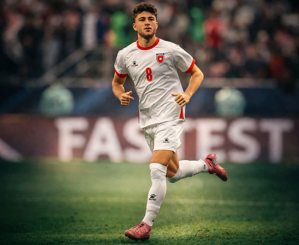 والد الفاخوري يتهم بيراميدز بتعطيل صفقة الأهلي