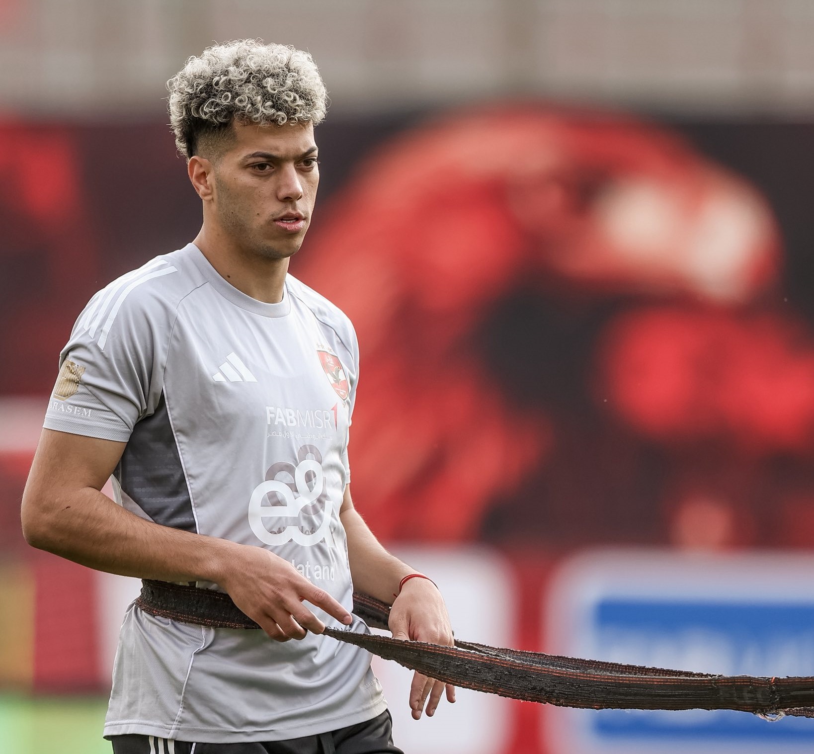 الأهلي يتمسك بعقوبة إمام عاشور