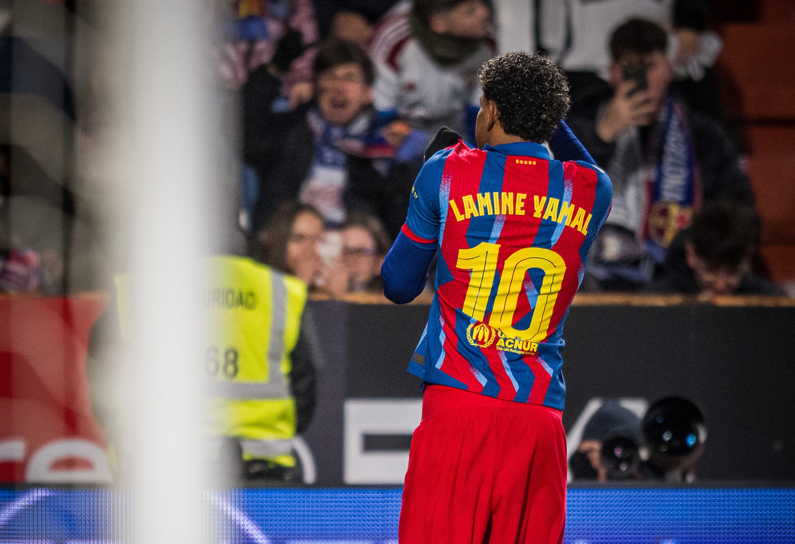 برشلونة يتأهل لربع نهائي كأس إسبانيا