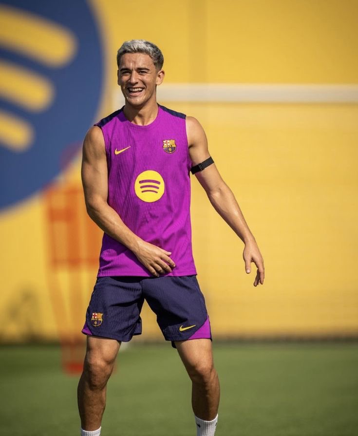 جافي يزف أنباء سعيدة لبرشلونة