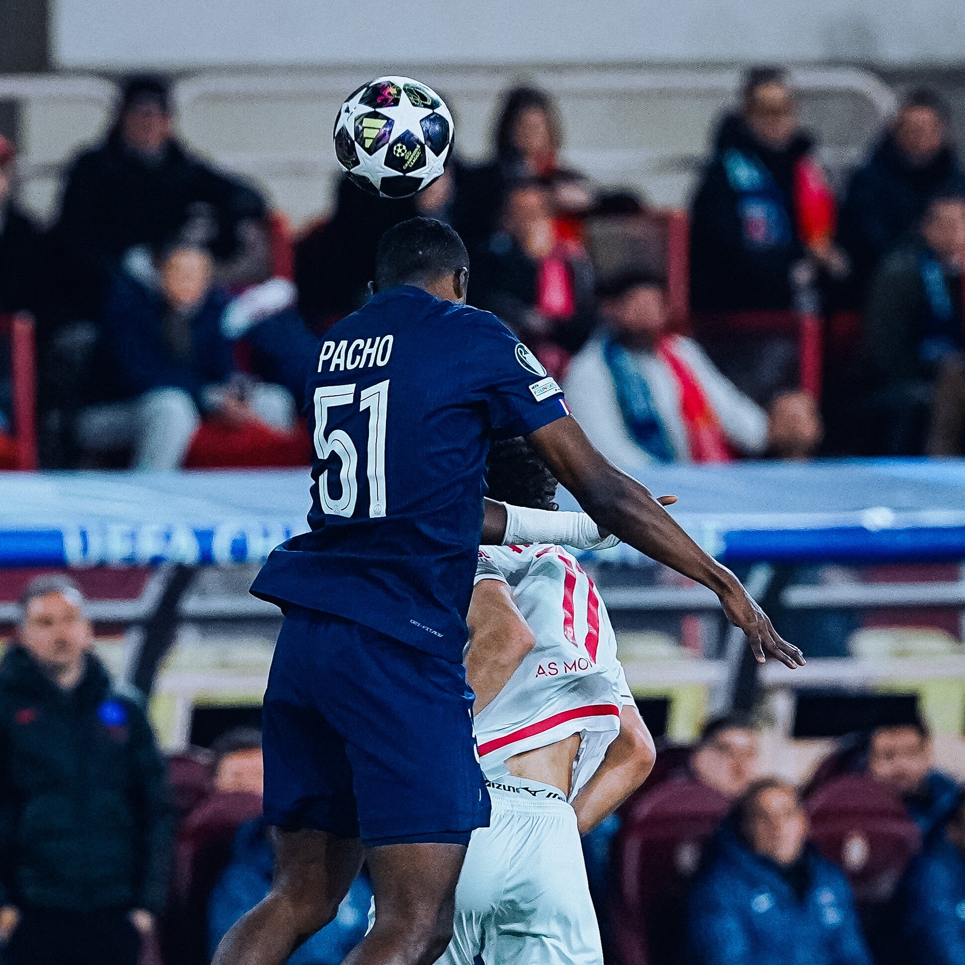 ريمونتادا تقود باريس لقلب الطاولة على موناكو