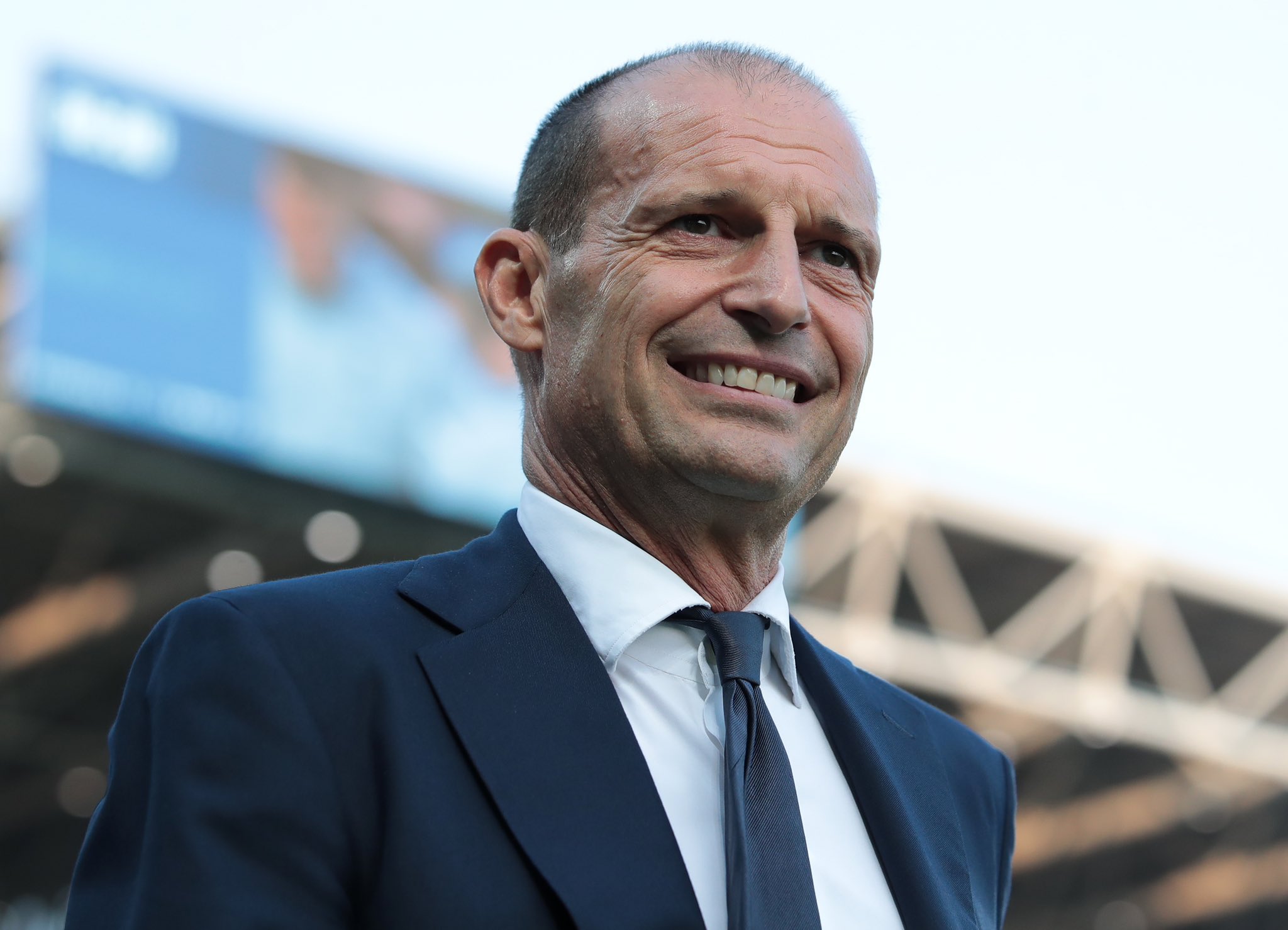 أليجري مرشح لقيادة ريال مدريد