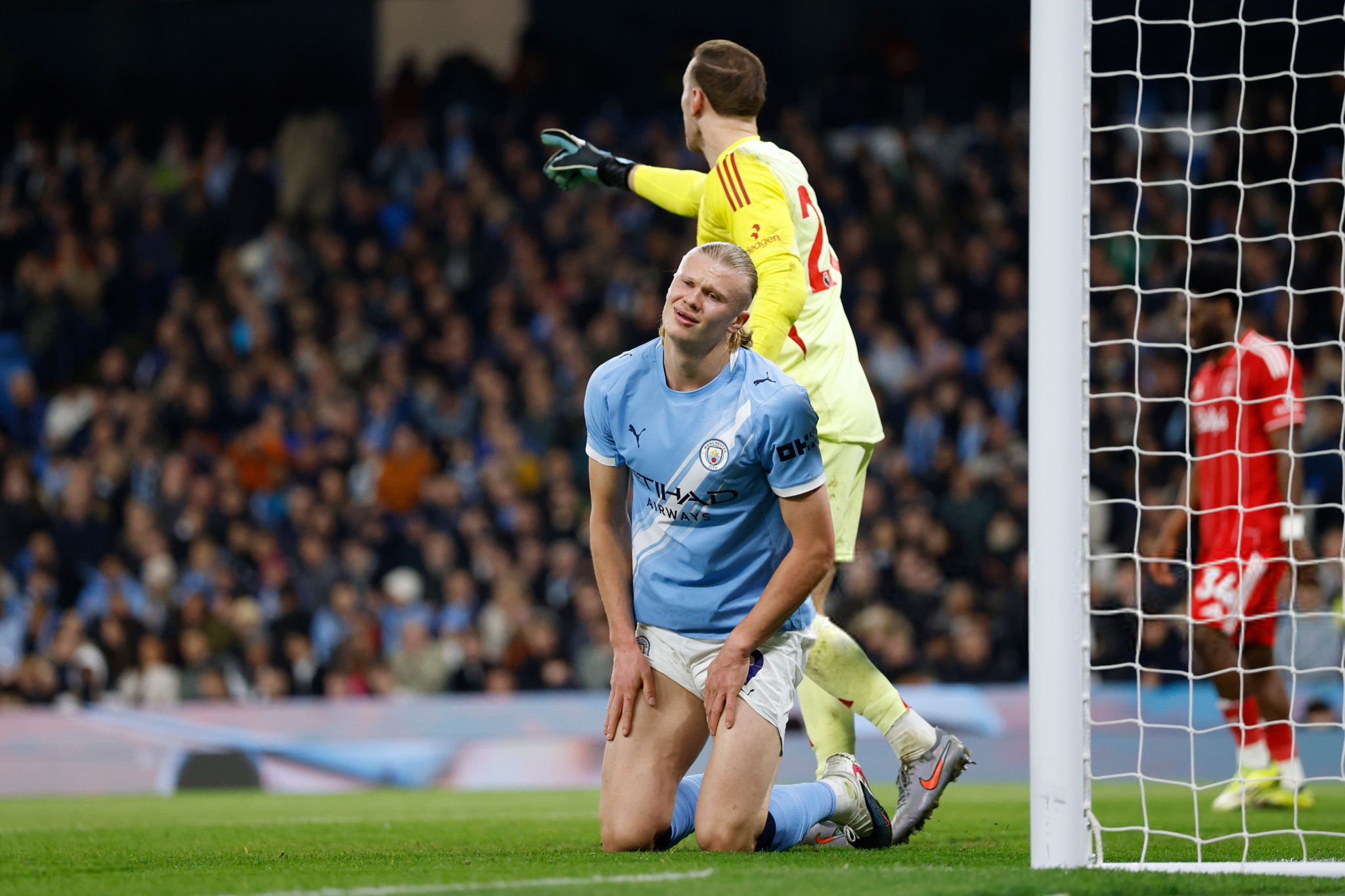 مانشستر سيتي يتعثر أمام نوتينجهام