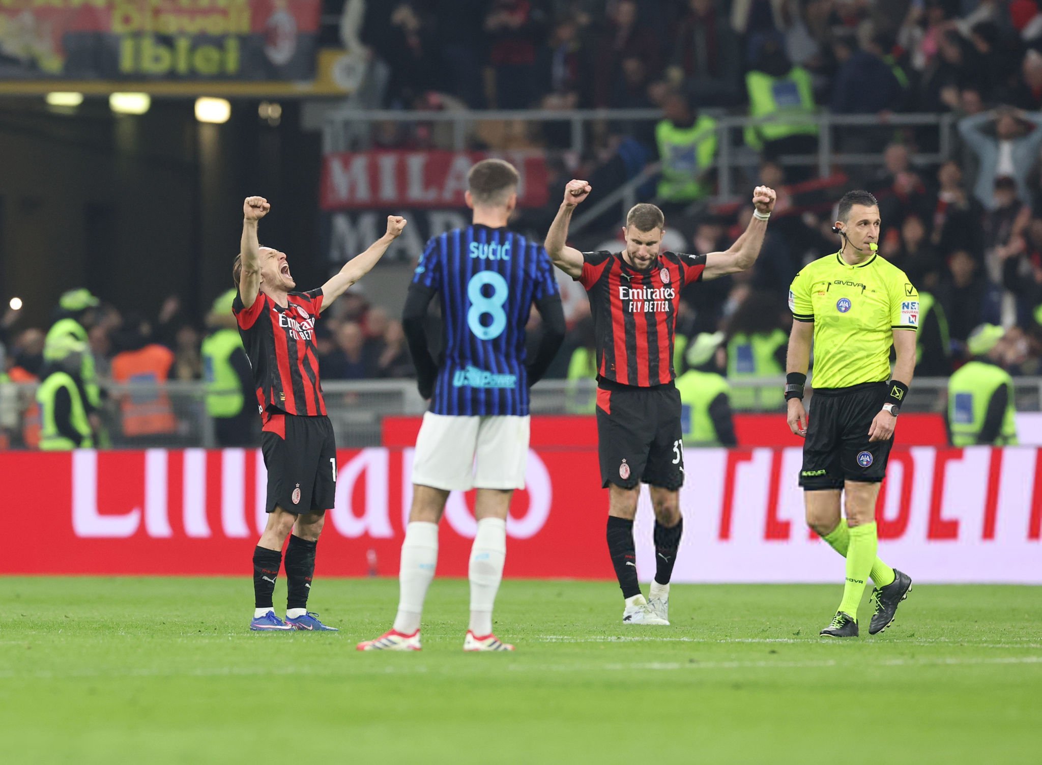 ميلان يهزم الإنتر في ديربي الغضب