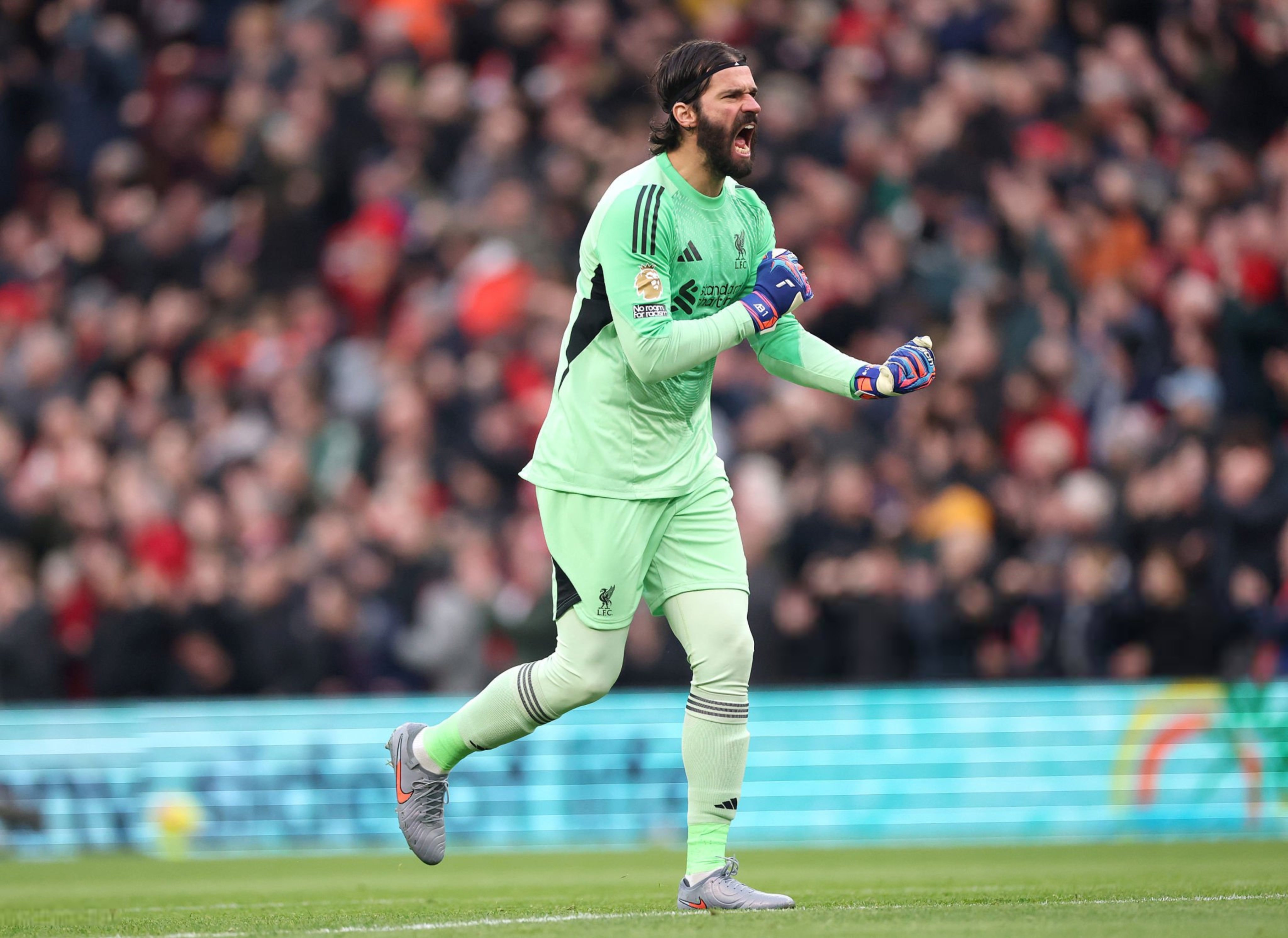 صراع إيطالي قوي على ضم أليسون