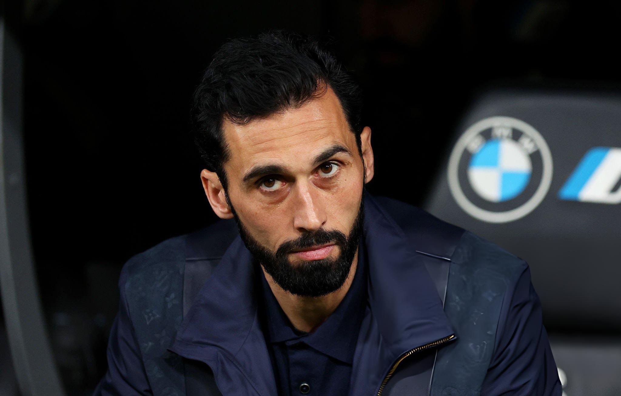 غرفة ملابس ريال مدريد تتمسك بأربيلوا