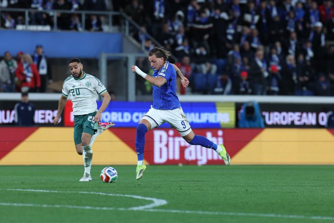 إيطاليا تعبر إيرلندا الشمالية لنهائي الملحق