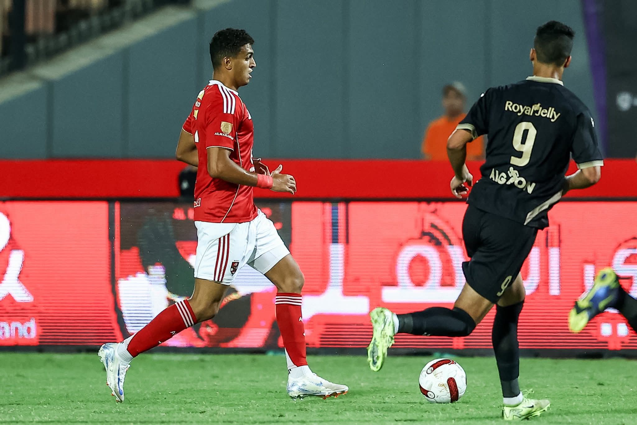 مرعي يقترب من العودة إلى الأهلي