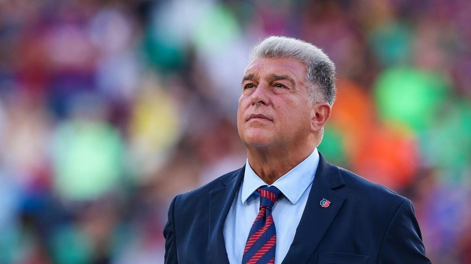 لابورتا يعلق على مستقبل فليك مع برشلونة