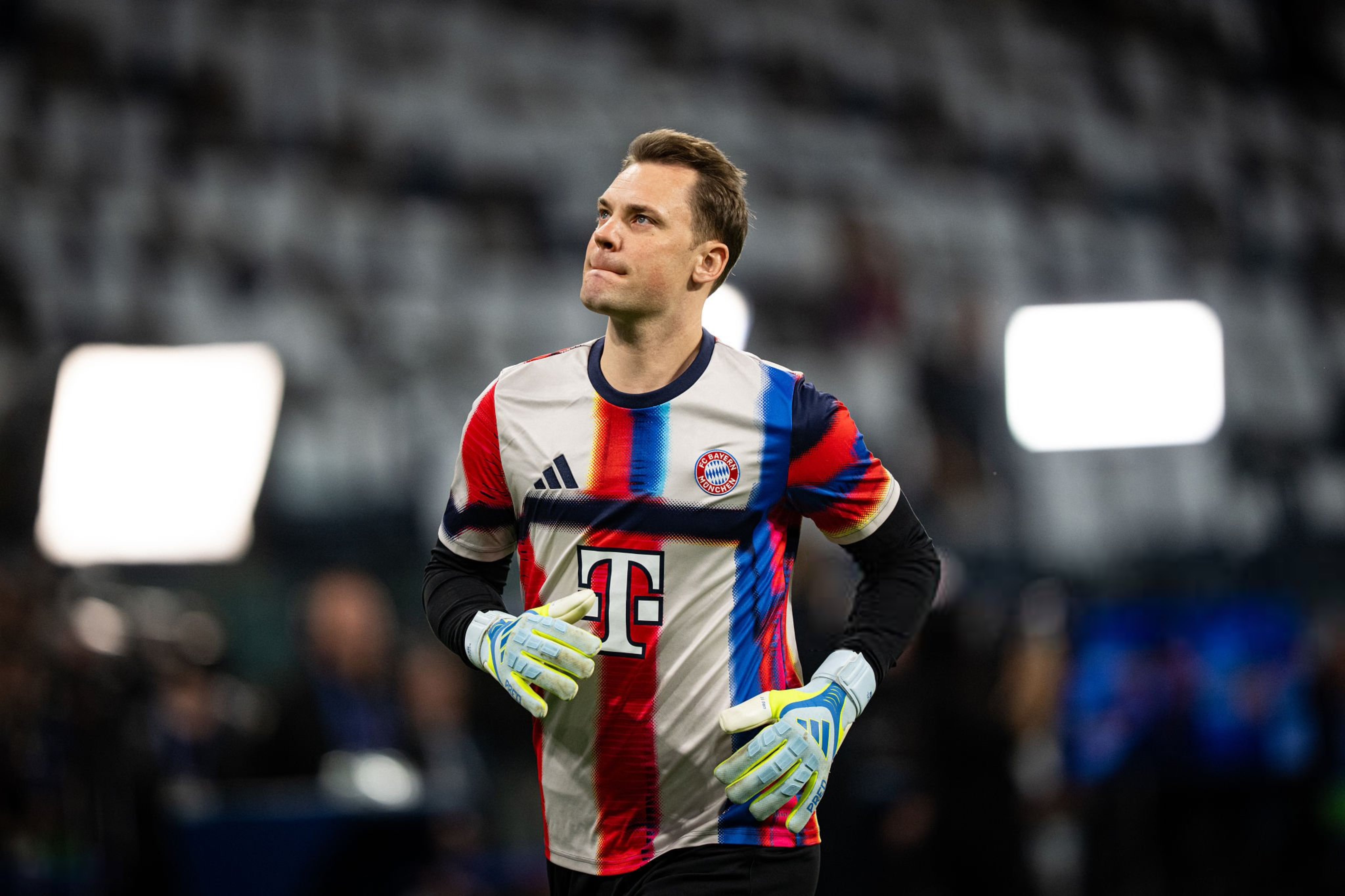 Neuer equals Messi in the Champions League