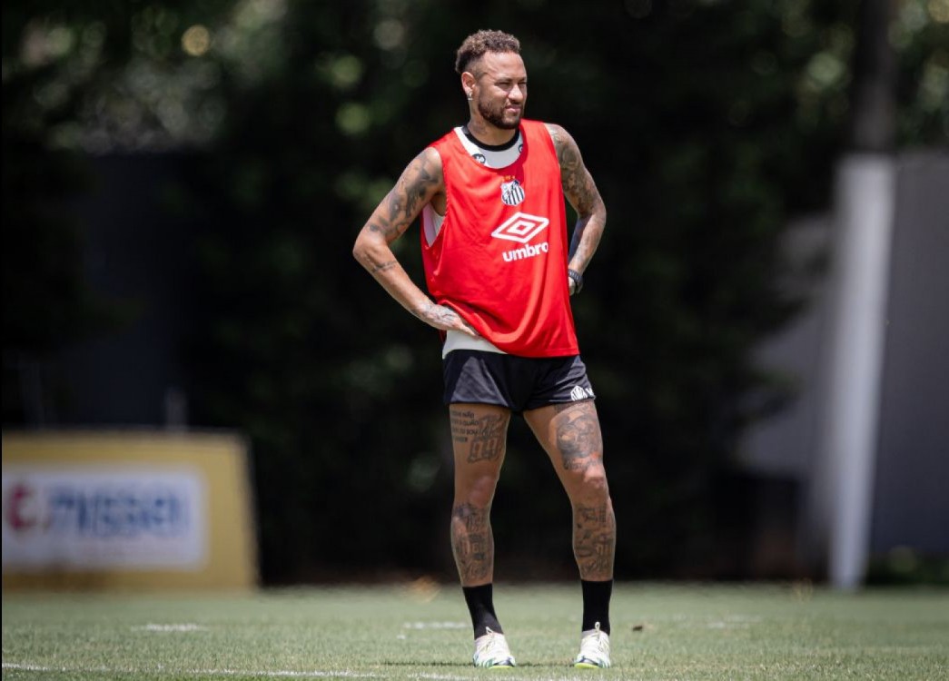 الدوري الأمريكي يطارد نيمار