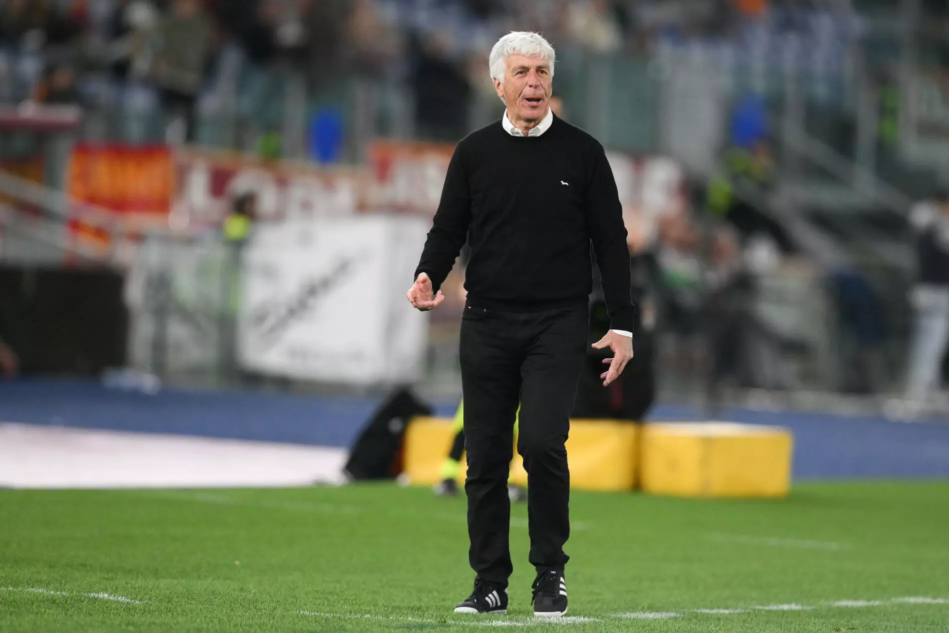 جاسبريني يشيد بأداء روما بعد ثلاثية بيزا