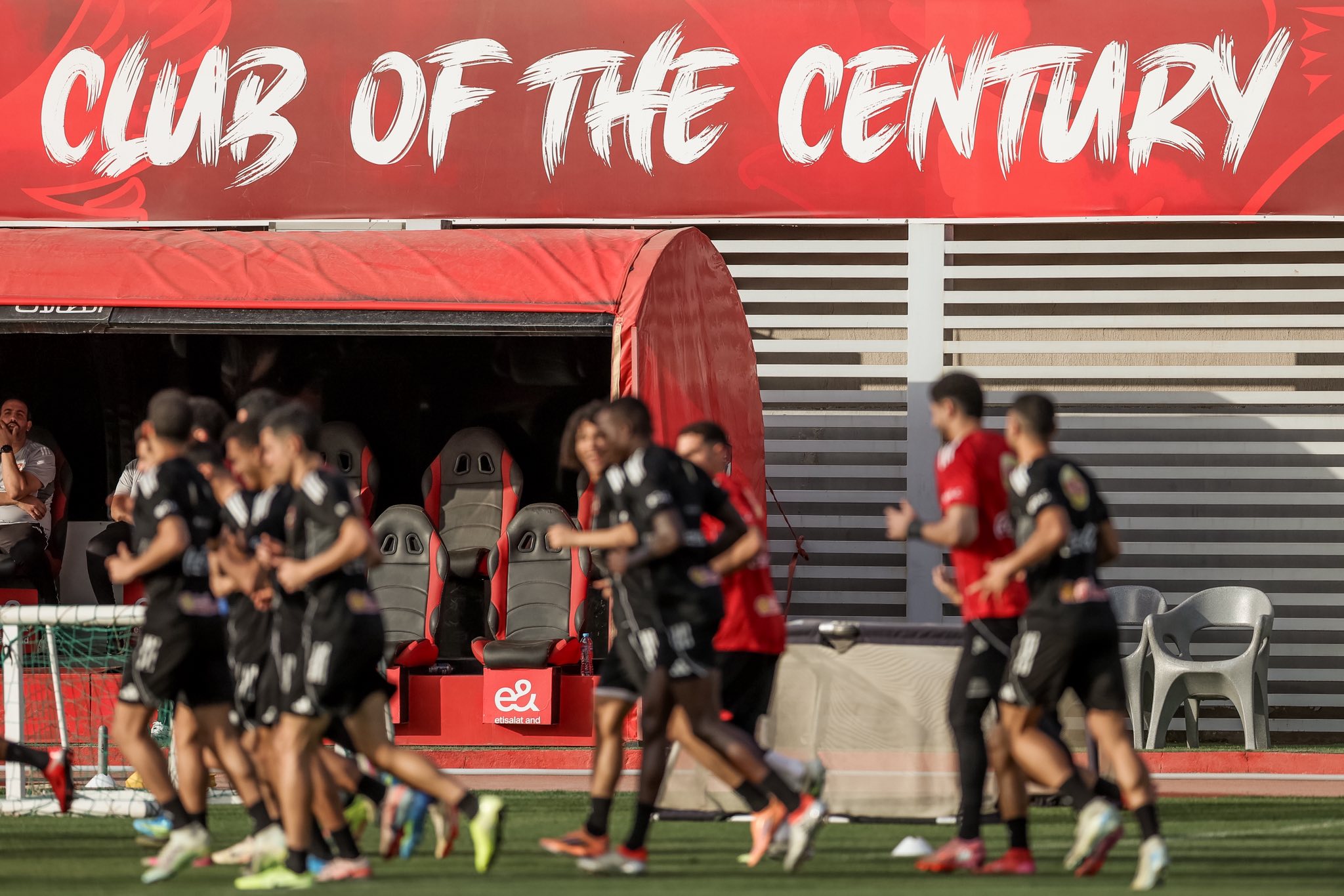 الأهلي يجهز نفسه لمواجهة بيراميدز الحاسمة