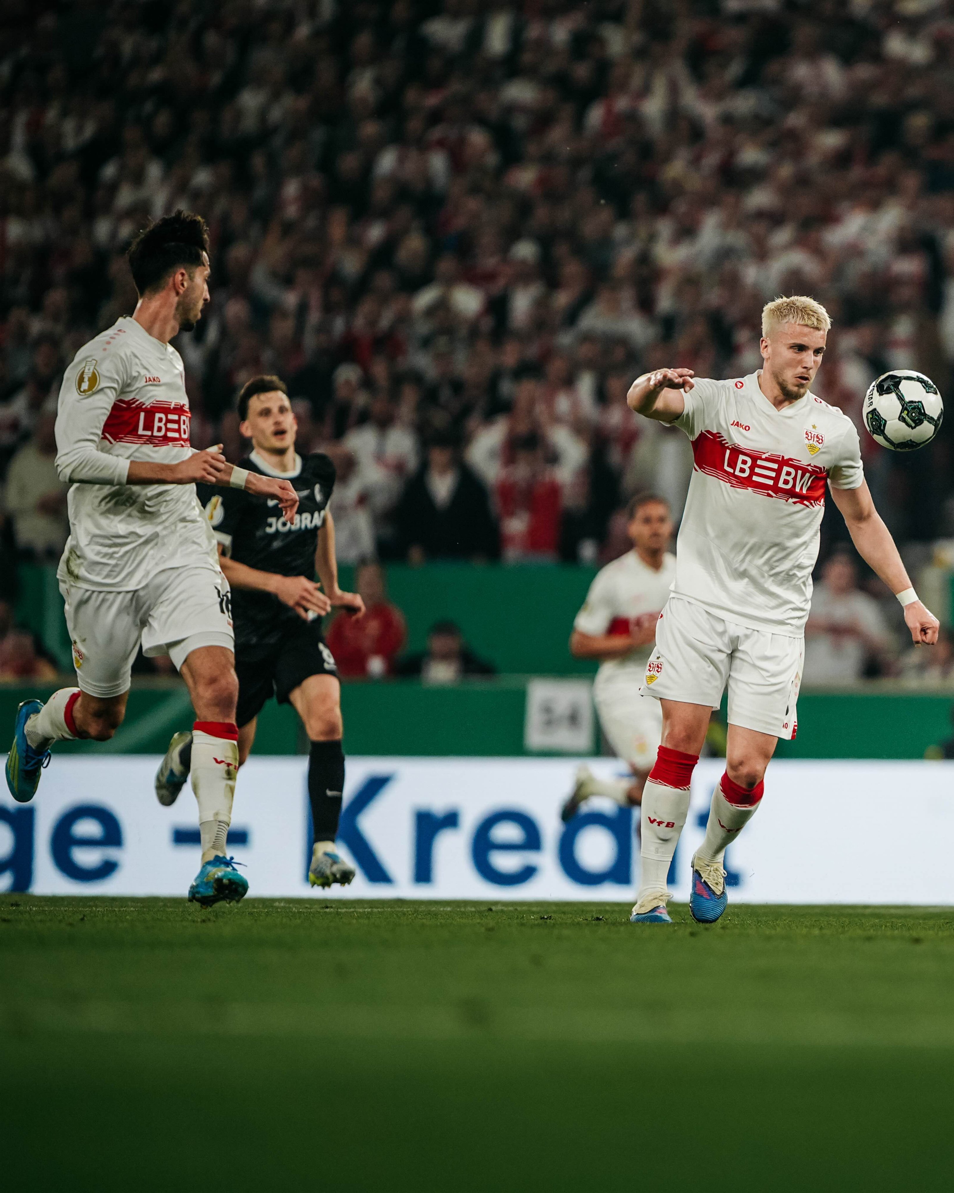 شتوتجارت يصطدم بالبايرن في نهائي الكأس