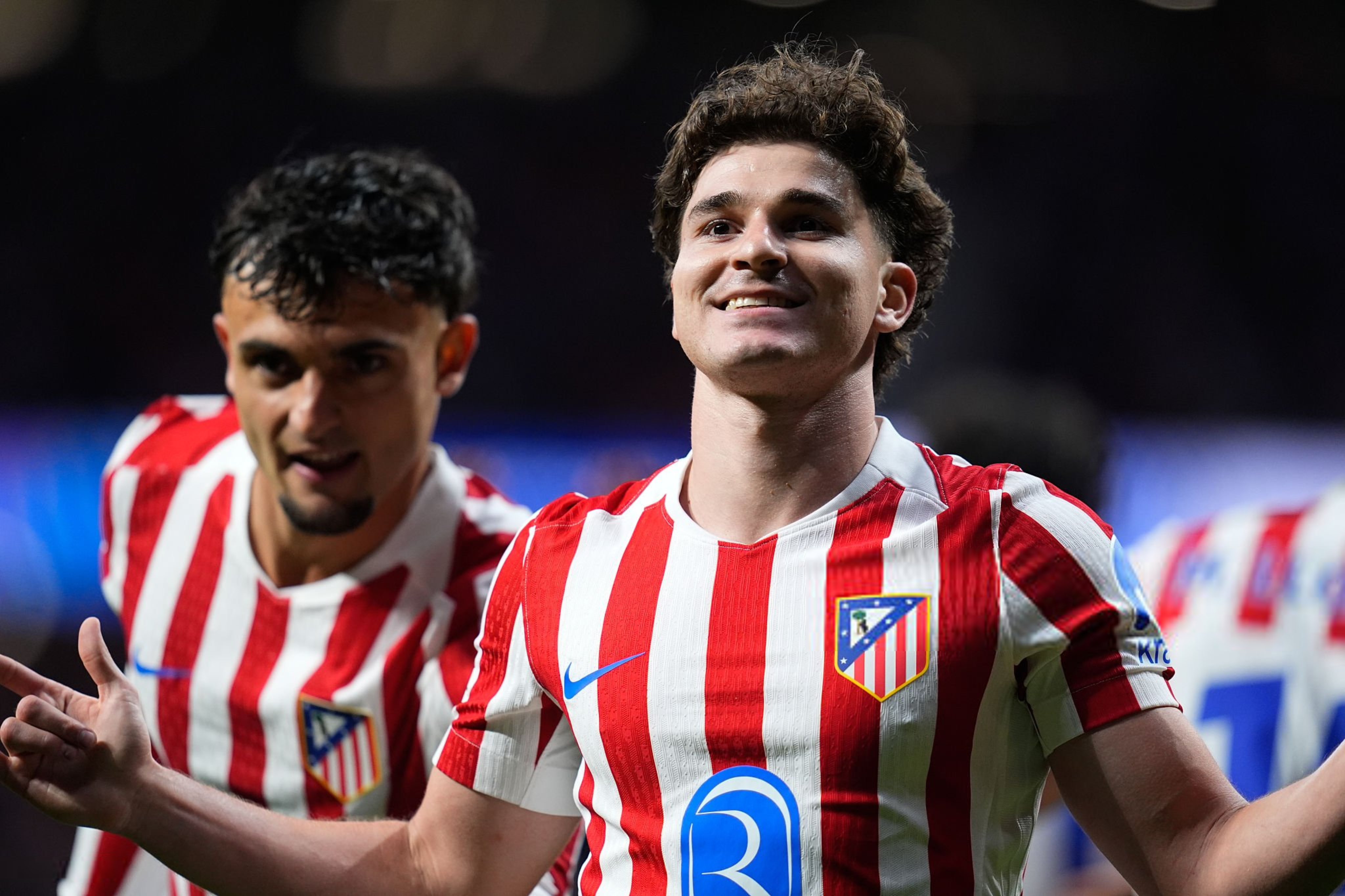 ألفاريز يكسر رقم ميسي بدوري الأبطال