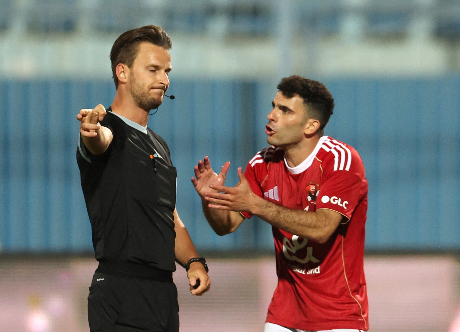 FIFA يمنح الزمالك مكاسب مالية بسبب زيزو