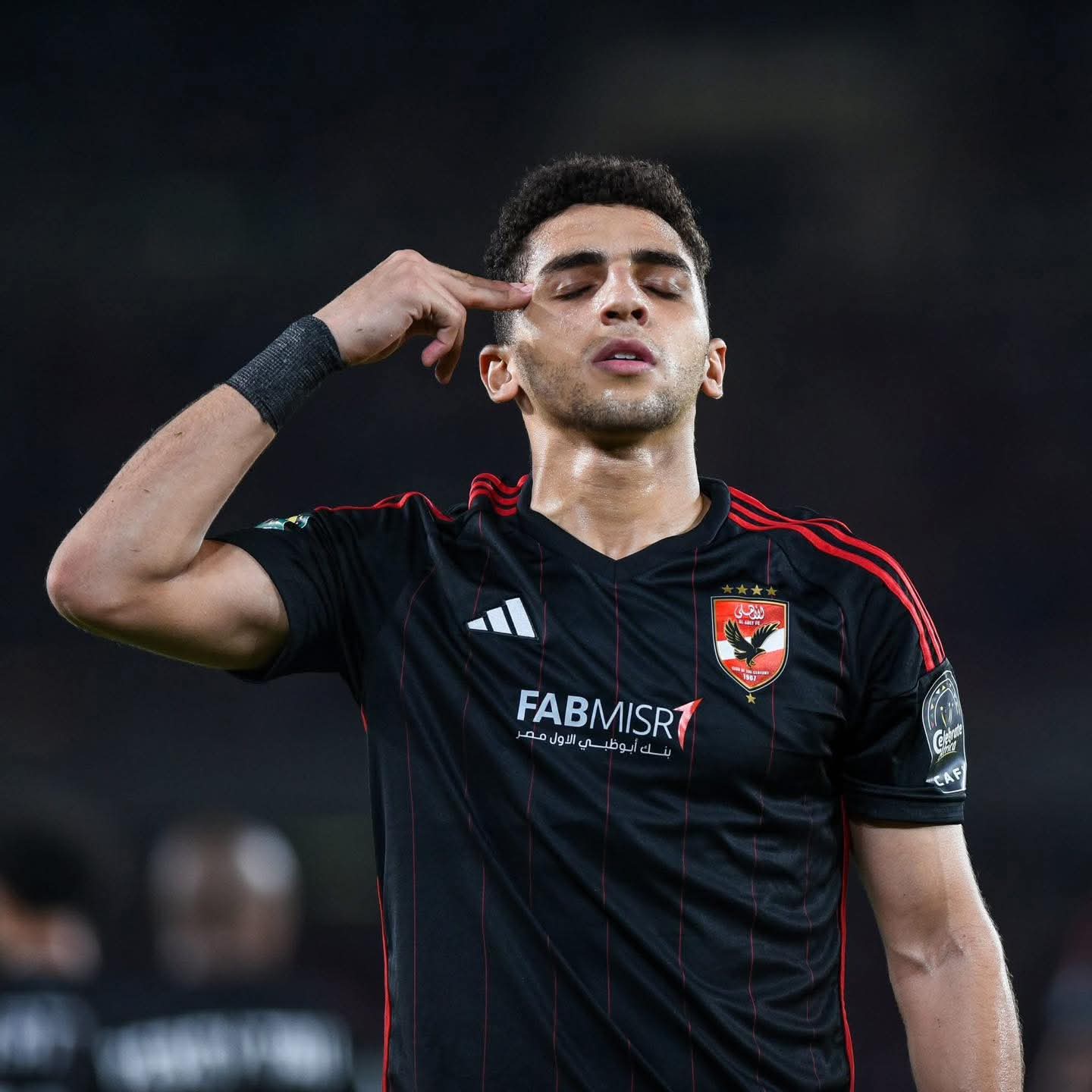 بيراميدز يغري نجم الأهلي بعرض خرافي