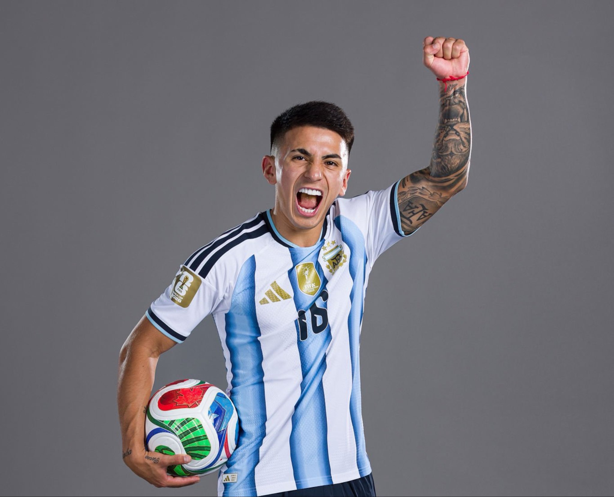 الأهلي السعودي يستهدف نجم الأرجنتين