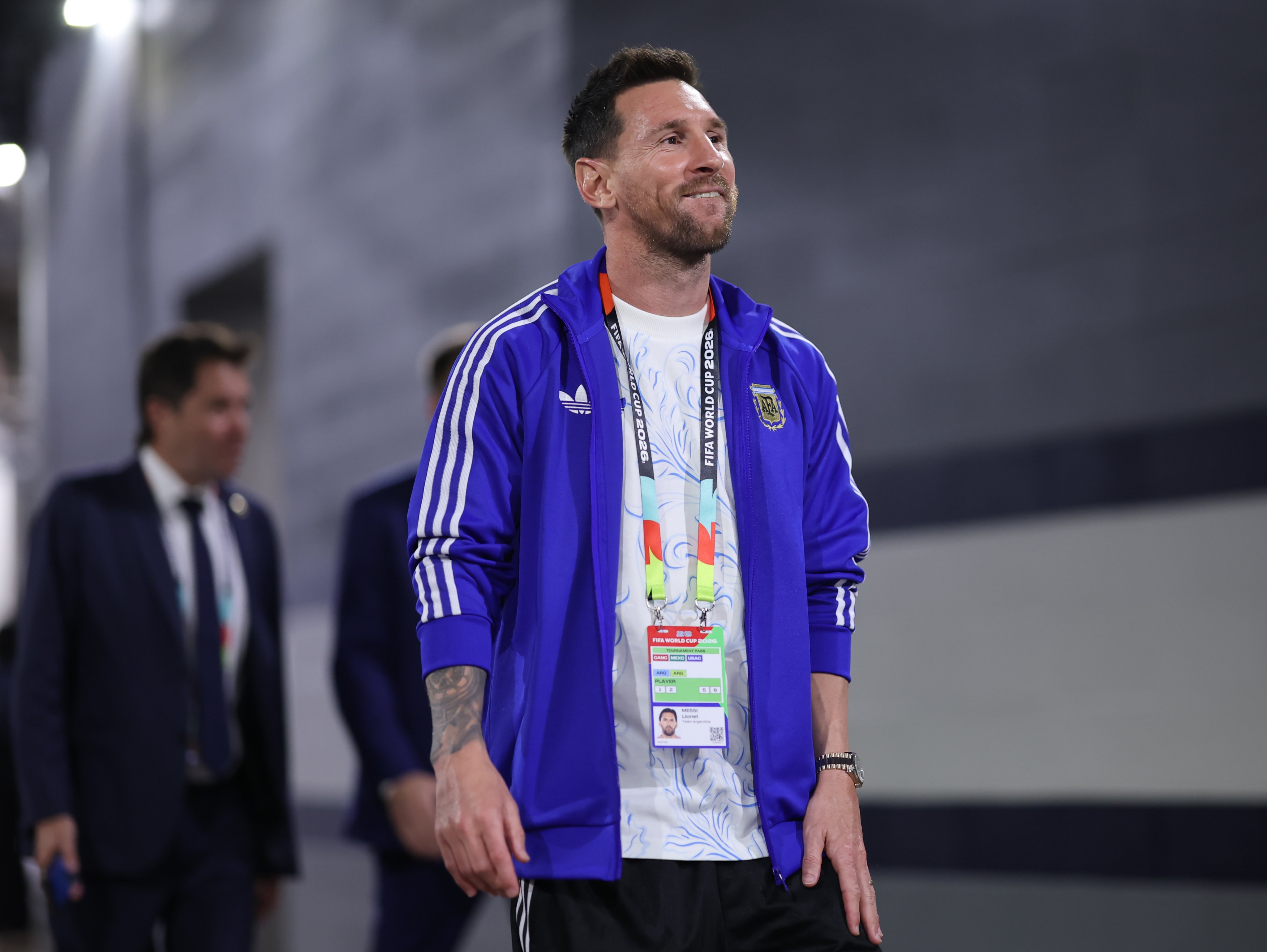 ماذا فعل مدرب الأرجنتين مع ميسي؟