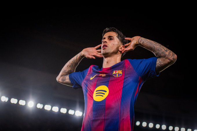 برشلونة يفاجئ الهلال بصفقة كانسيلو