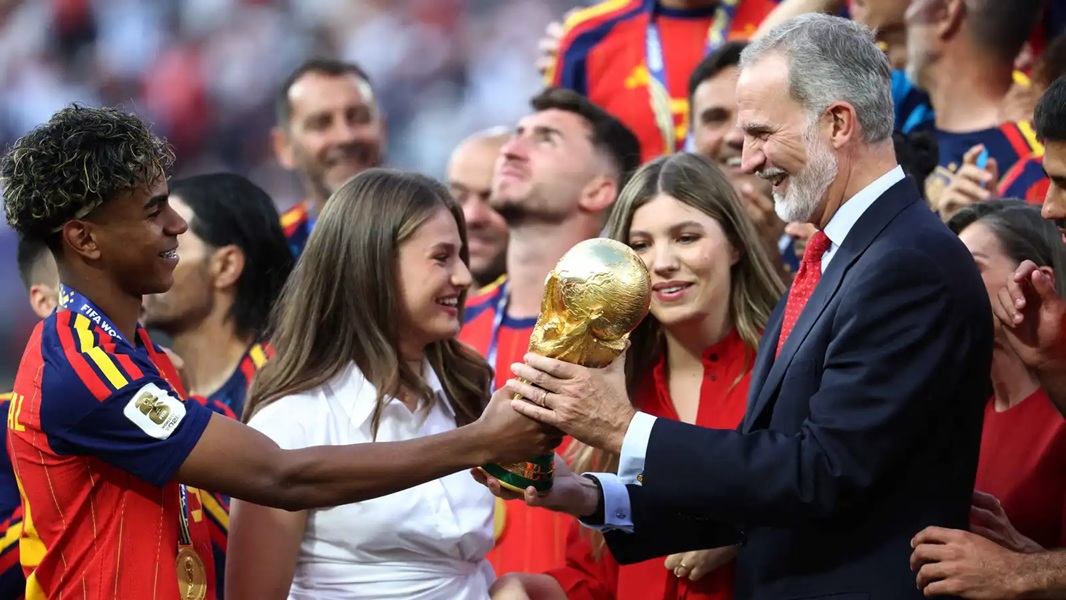 A funny situation between Yamal and the Princess of Spain