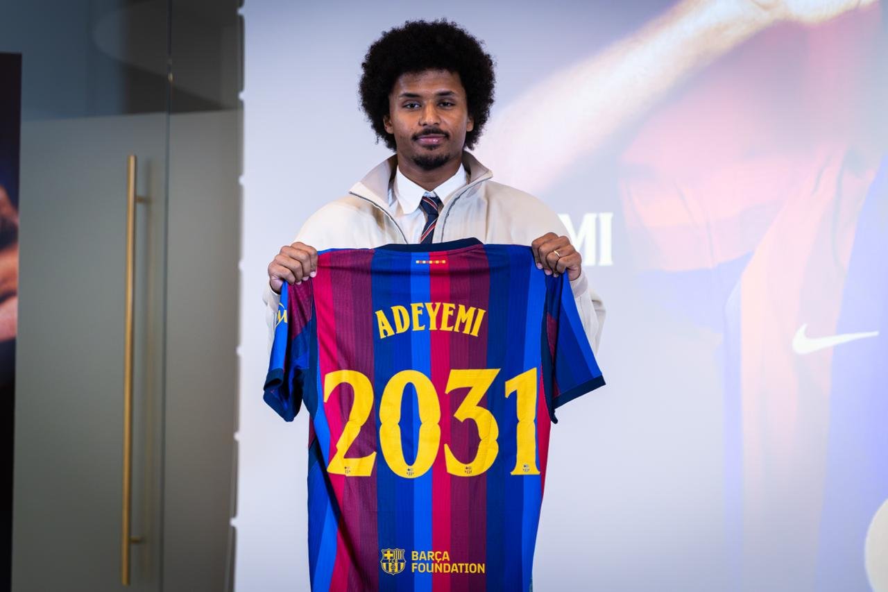 نجم دورتموند يكشف سر انضمامه إلى برشلونة