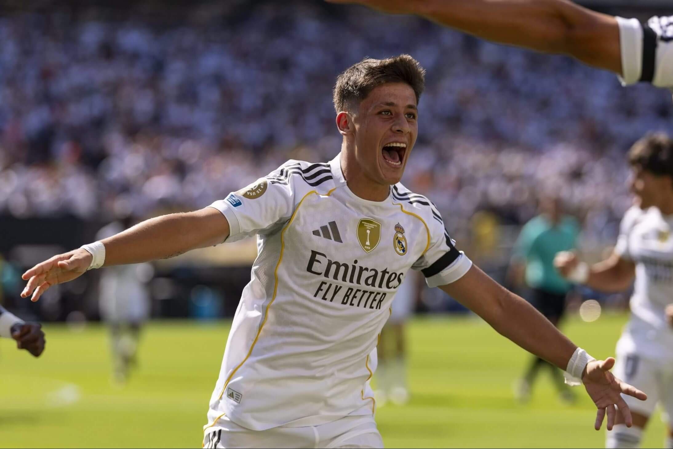 باريس يخطط لخطف جوهرة ريال مدريد