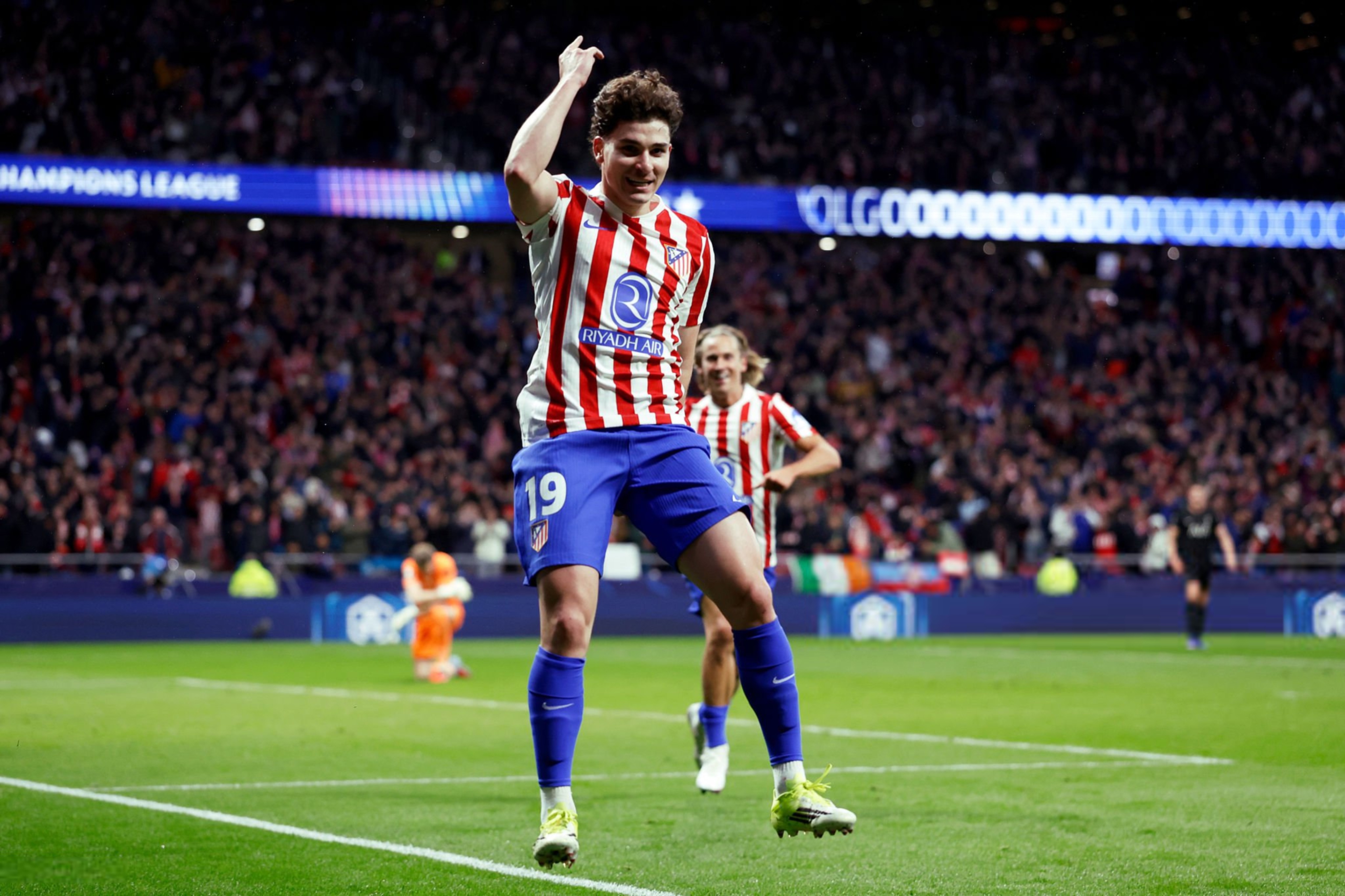 ألفاريز يلتزم بخطة أتلتيكو مدريد
