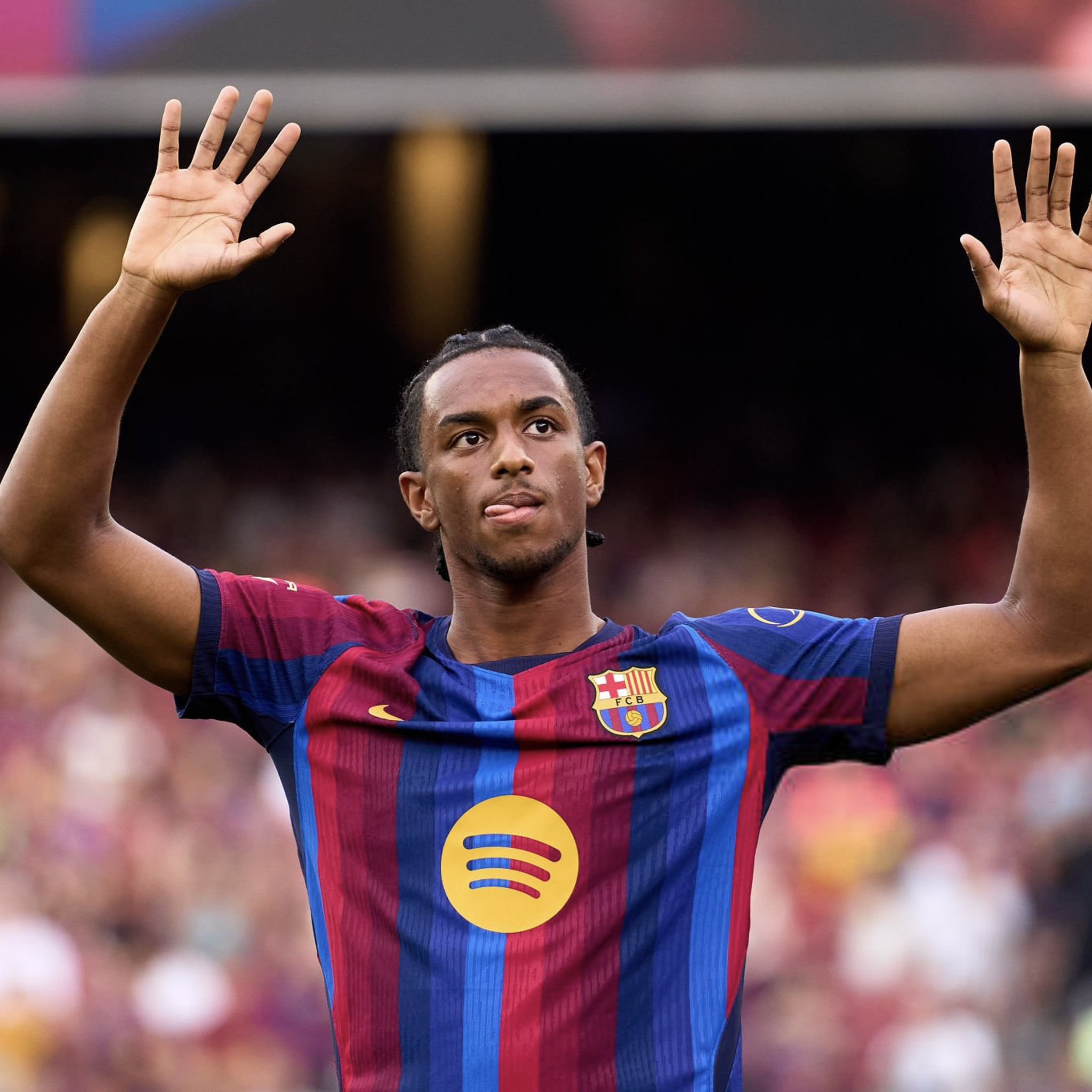 برشلونة يتحرك لضم نجم إنتر مقابل بالدي