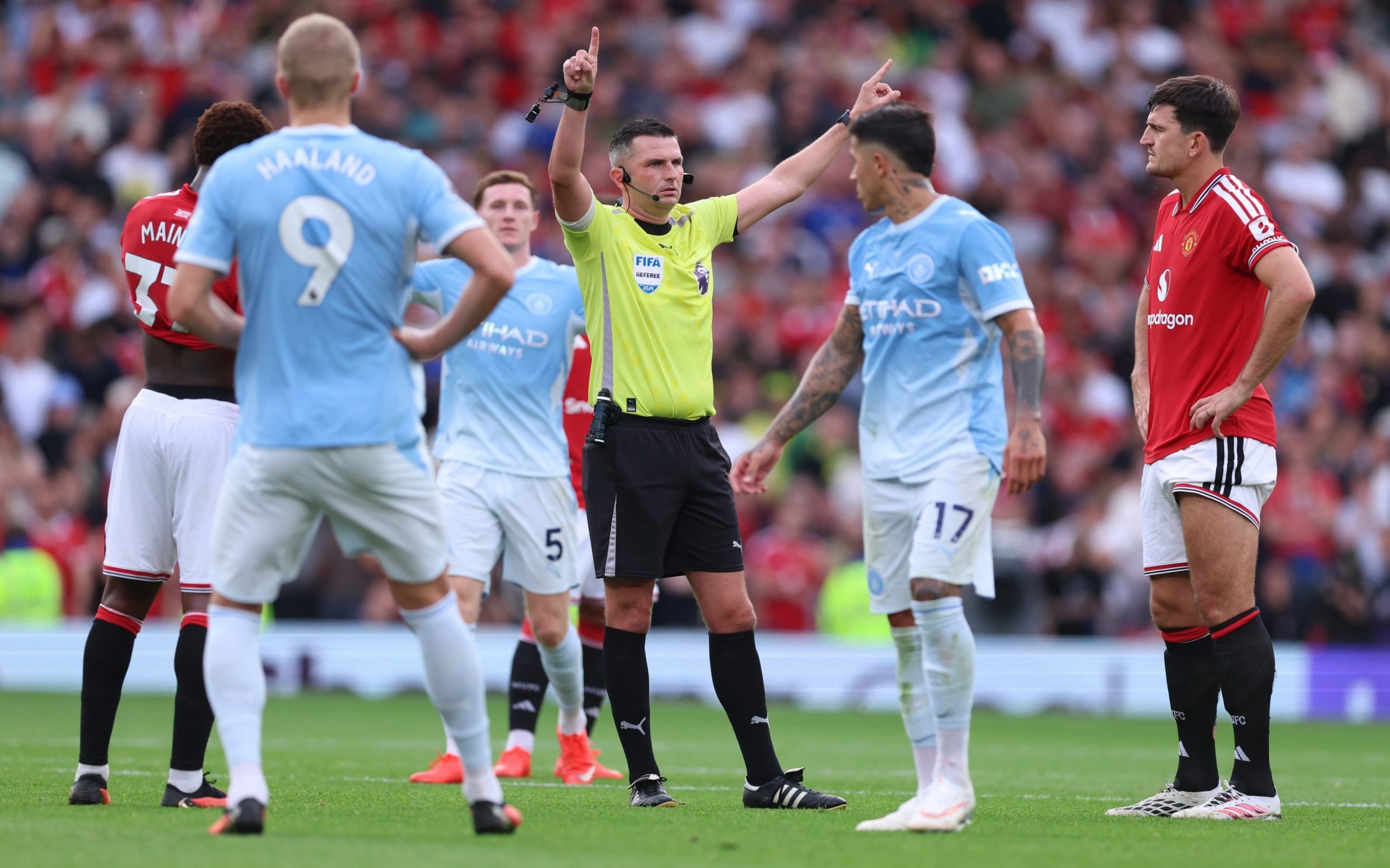 Haaland's goal error leads to the exclusion of two Premier League referees