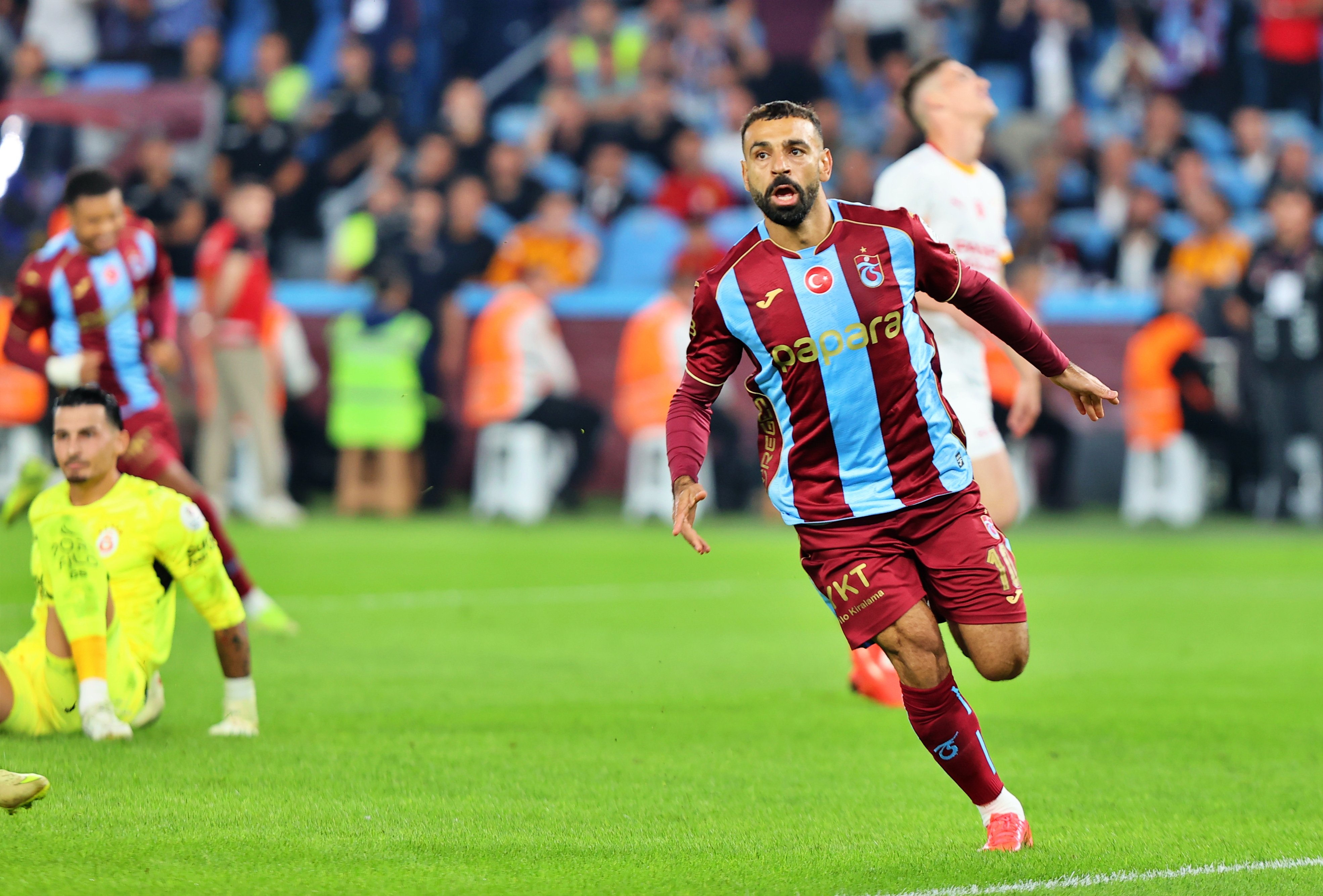 كم هاتريك سجله محمد صلاح في مسيرته؟