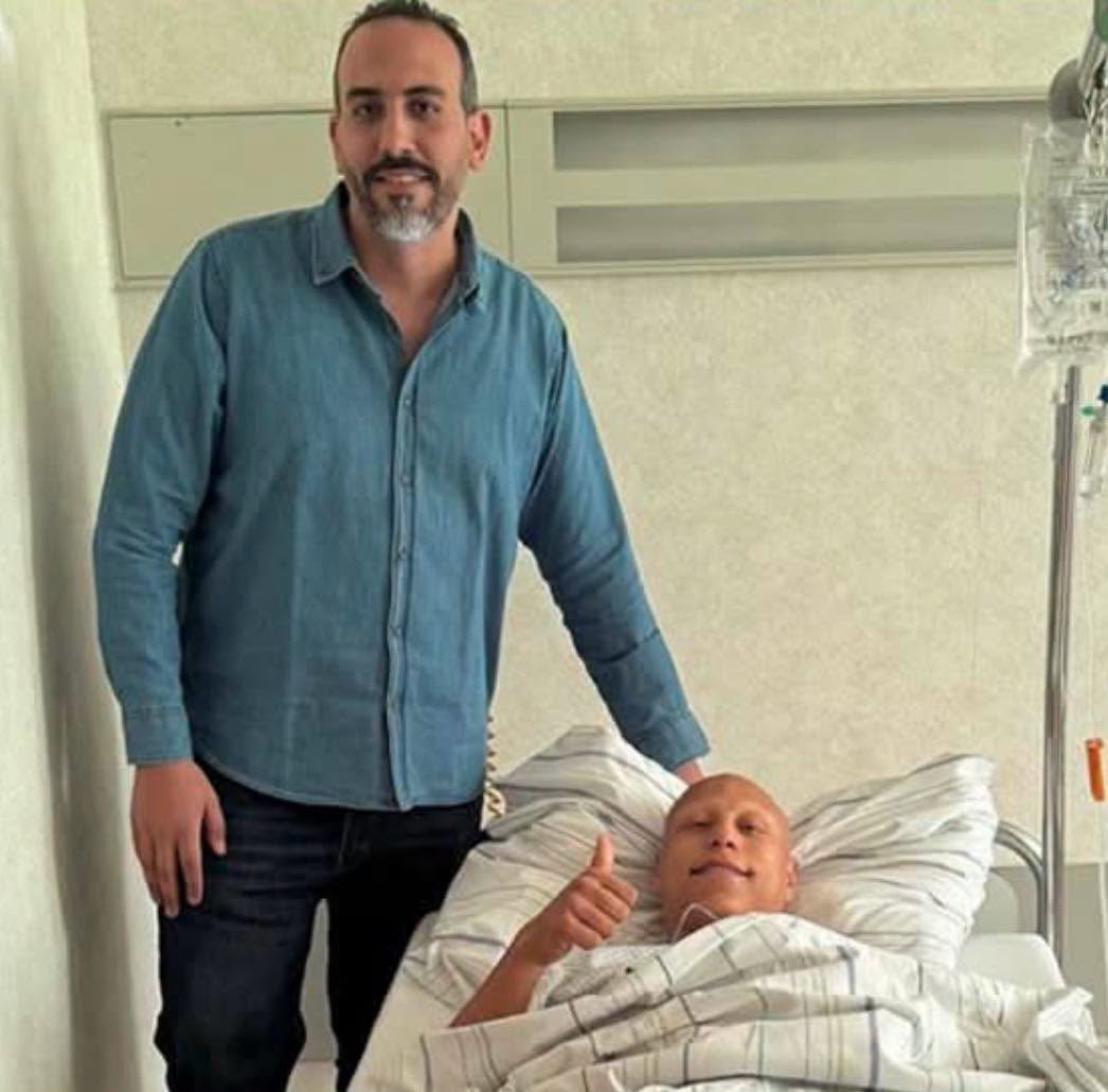 عملية جراحية ناجحة لنجم دفاع الأهلي في ألمانيا