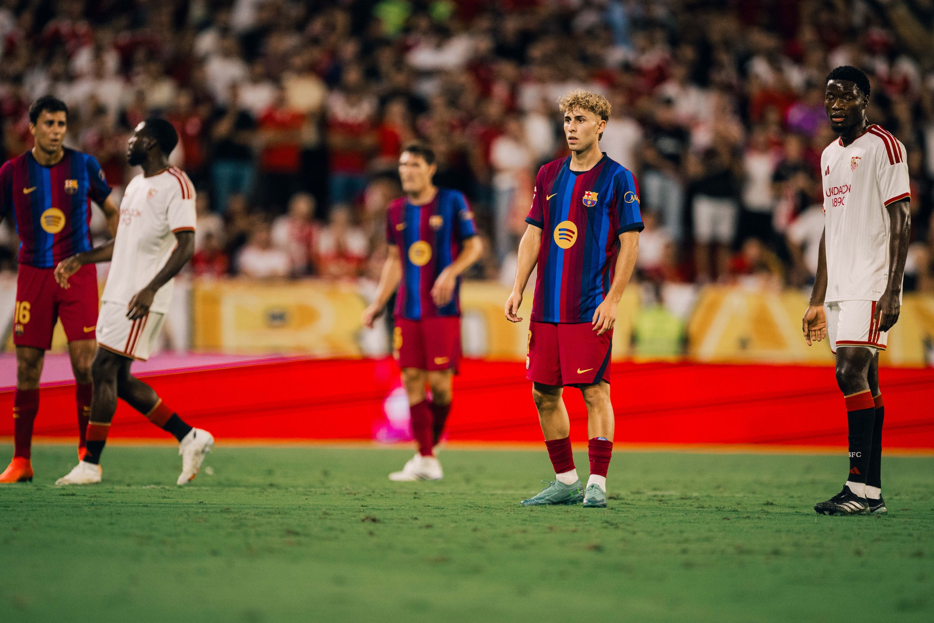 فيرمين لوبيز يكشف حظوظ برشلونة الأوروبية