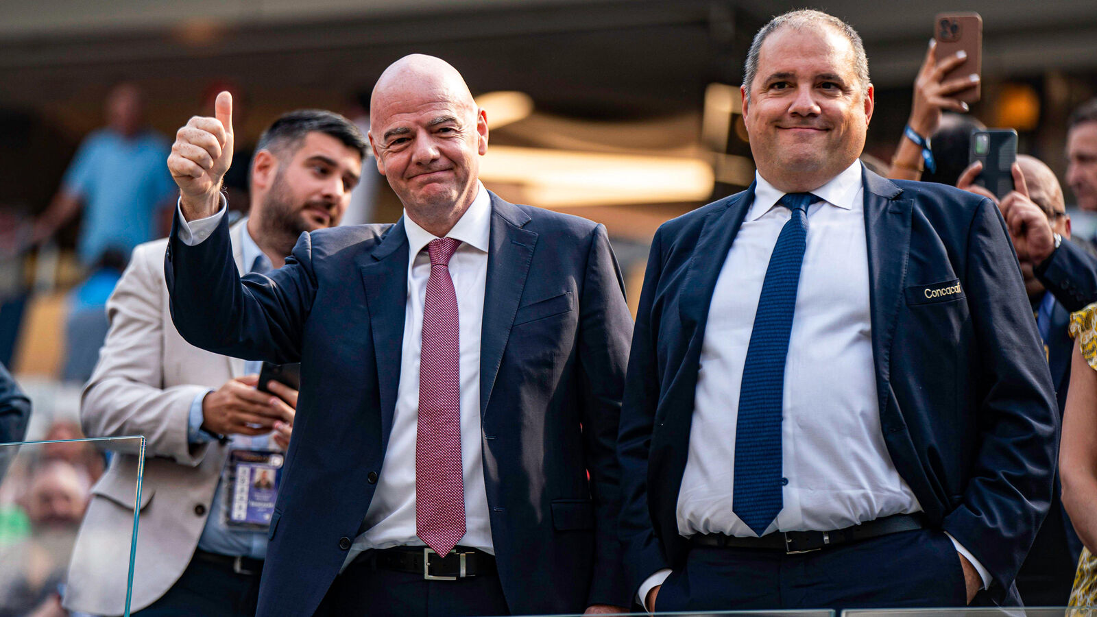 مونتاجلياني يبتعد عن منافسة إنفانتينو على رئاسة FIFA
