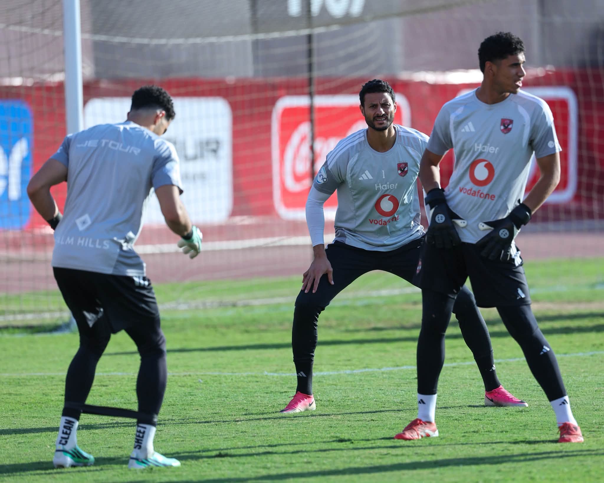 الأهلي يطوي صفحة القمة ويستعد لمواجهة كيتارا