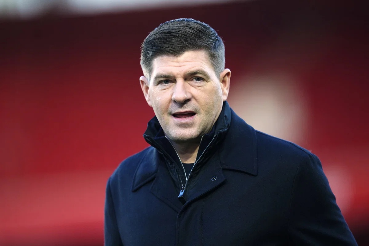 Gerrard calls for City to be stripped of their historic titles