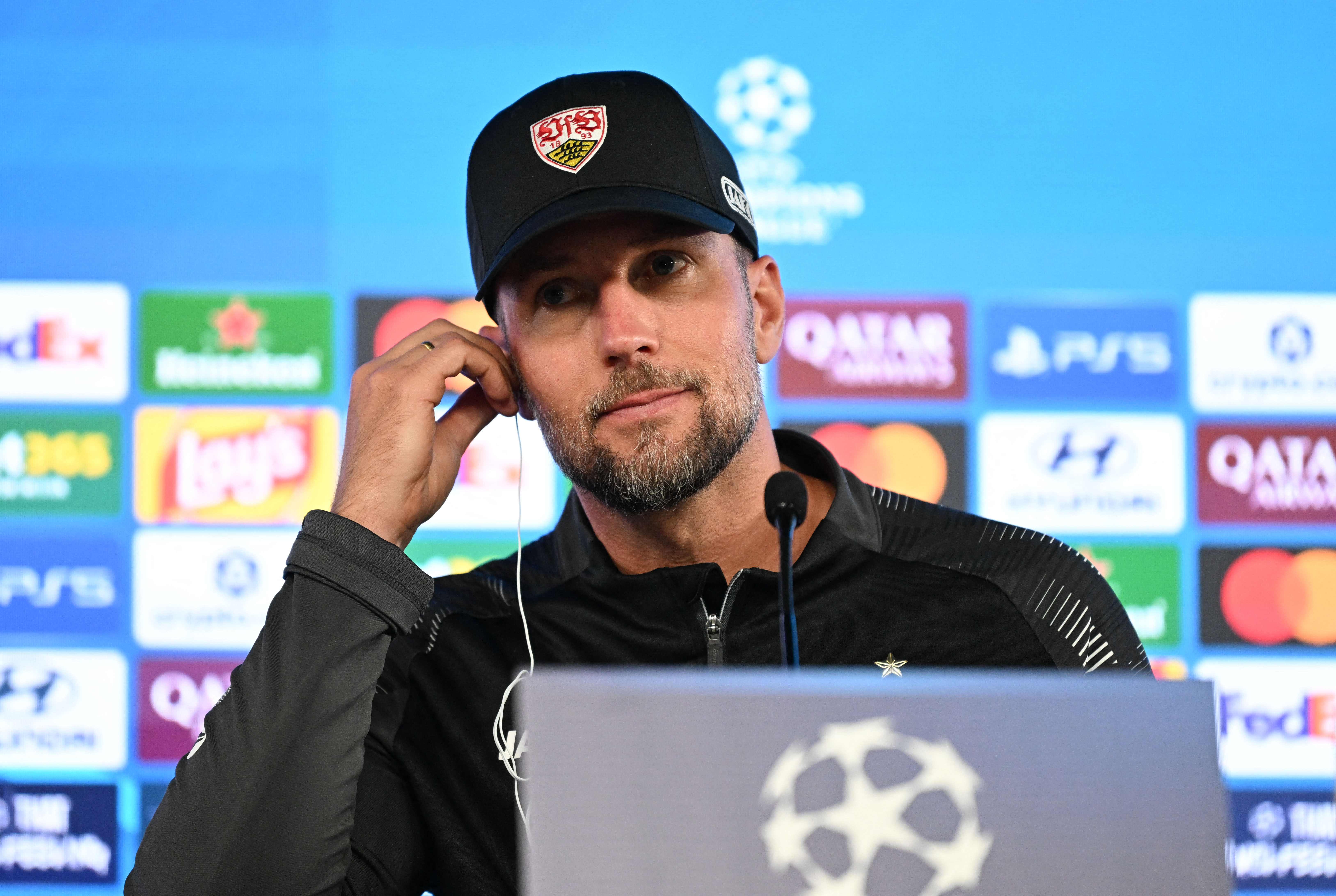 هونيس يشيد بأتلتيكو مدريد وسيميوني